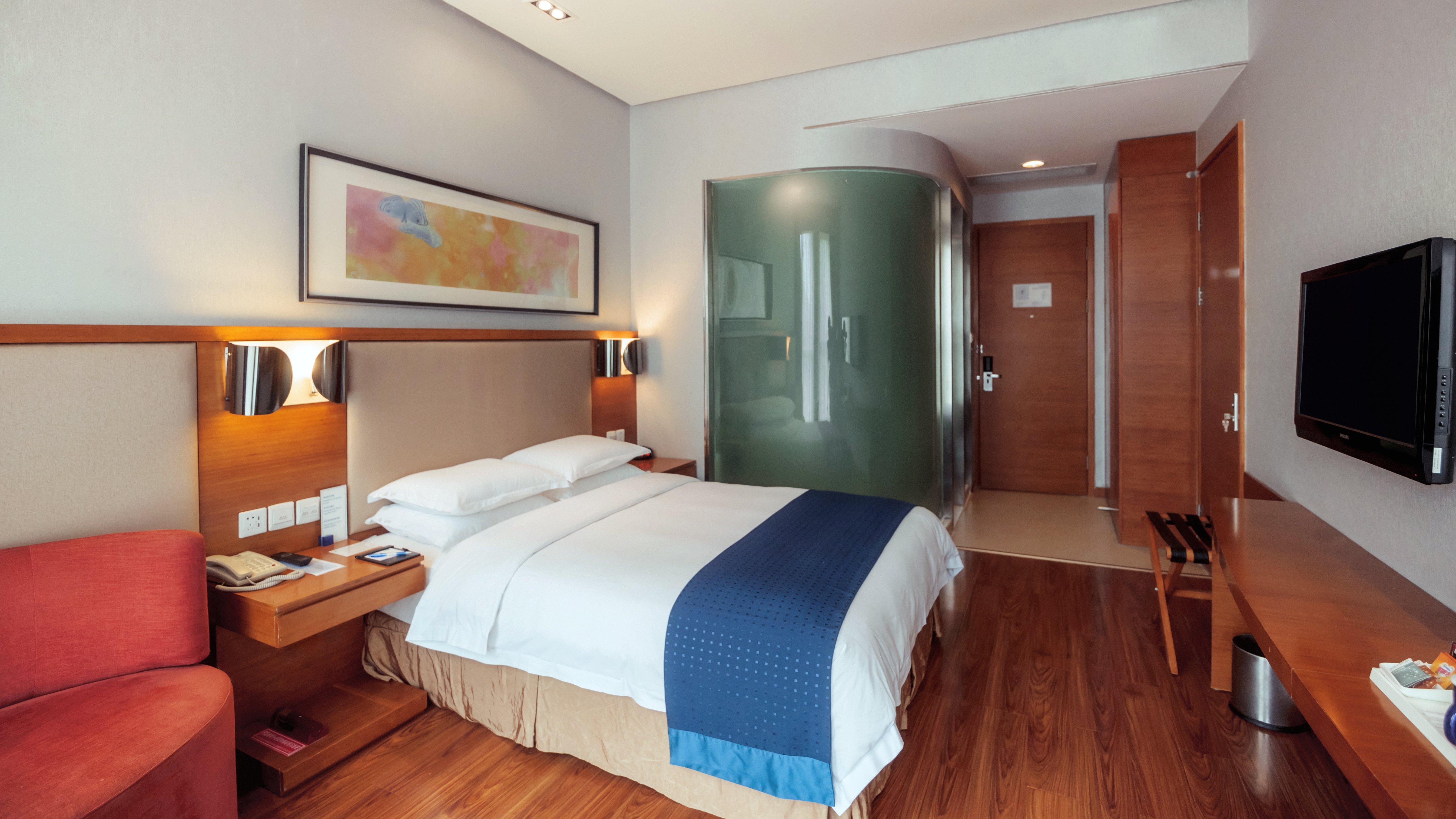 Holiday Inn Express Chongqing Guanyinqiao By Ihg Exterior photo