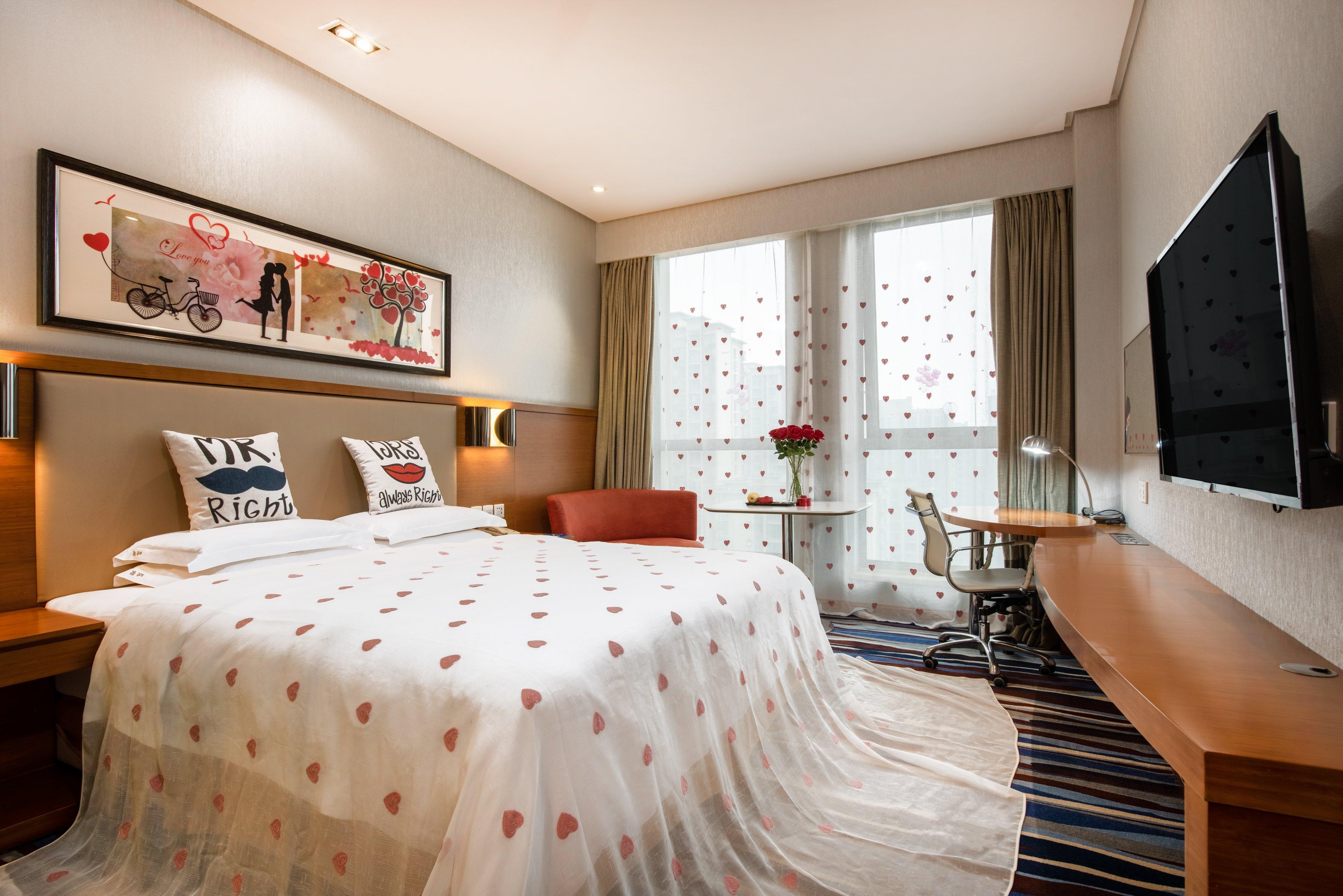 Holiday Inn Express Chongqing Guanyinqiao By Ihg Exterior photo