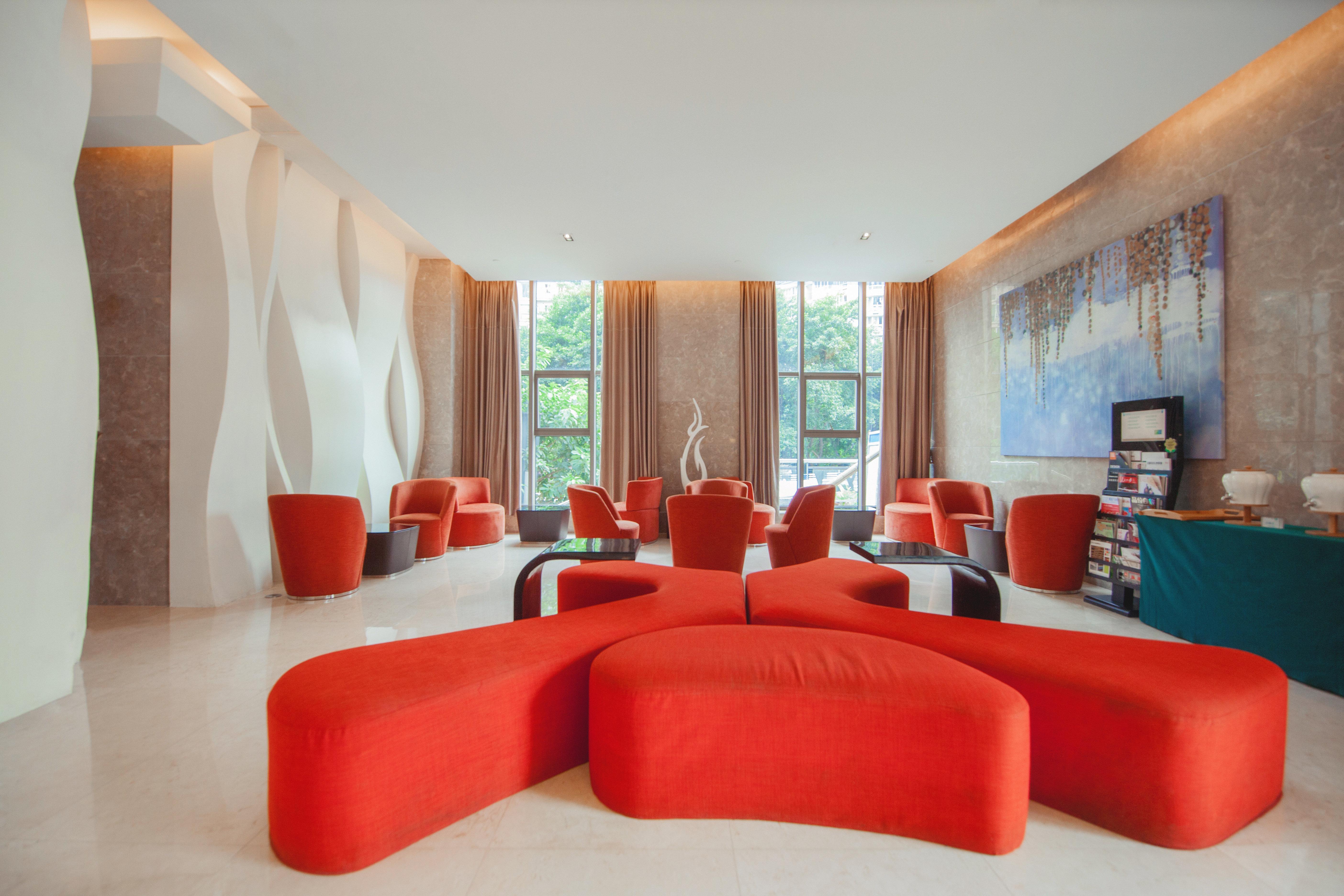 Holiday Inn Express Chongqing Guanyinqiao By Ihg Exterior photo